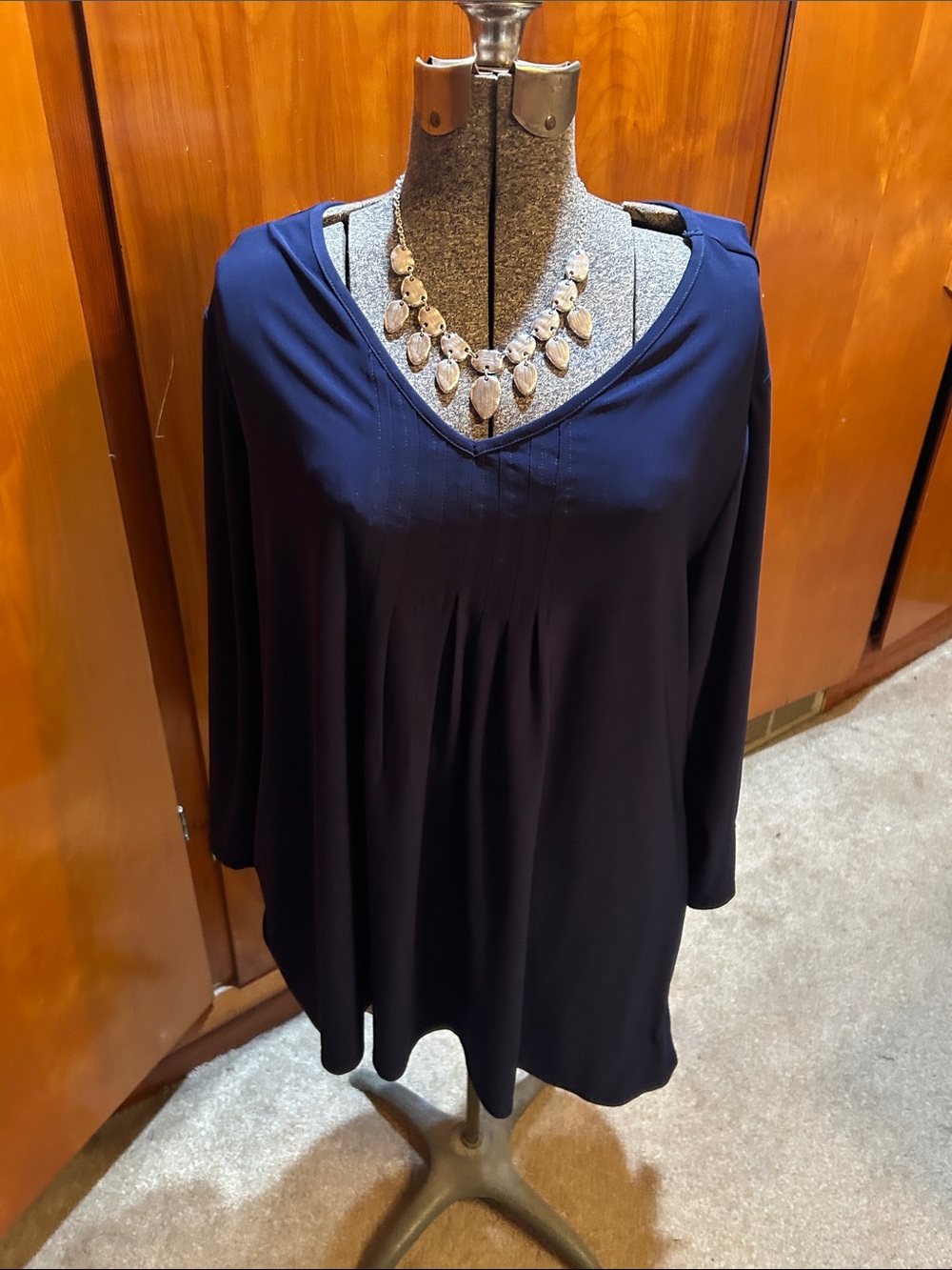 Avenue Navy V-Neck Long Sleeve Tunic